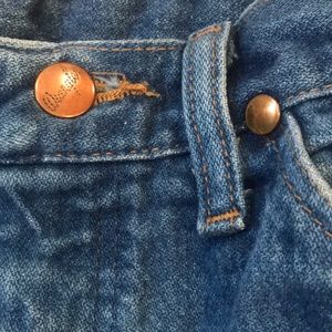 Wrangler Shorts - Vintage Wrangler Cut Off Shorts Wrangler Shorts - Vintage Wrangler Cut Off Shorts